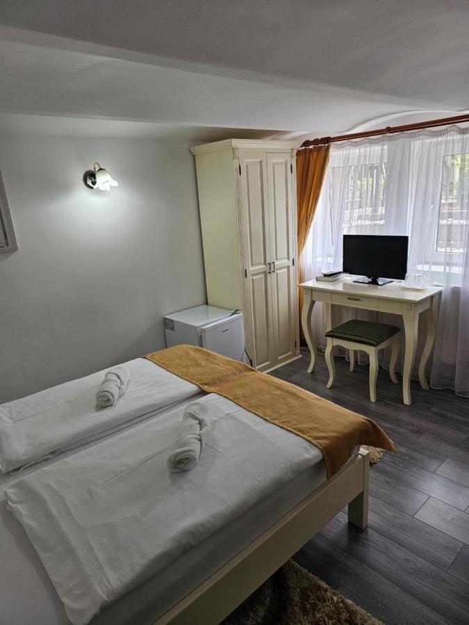 Palas Boutique Сигишоара Экстерьер фото
