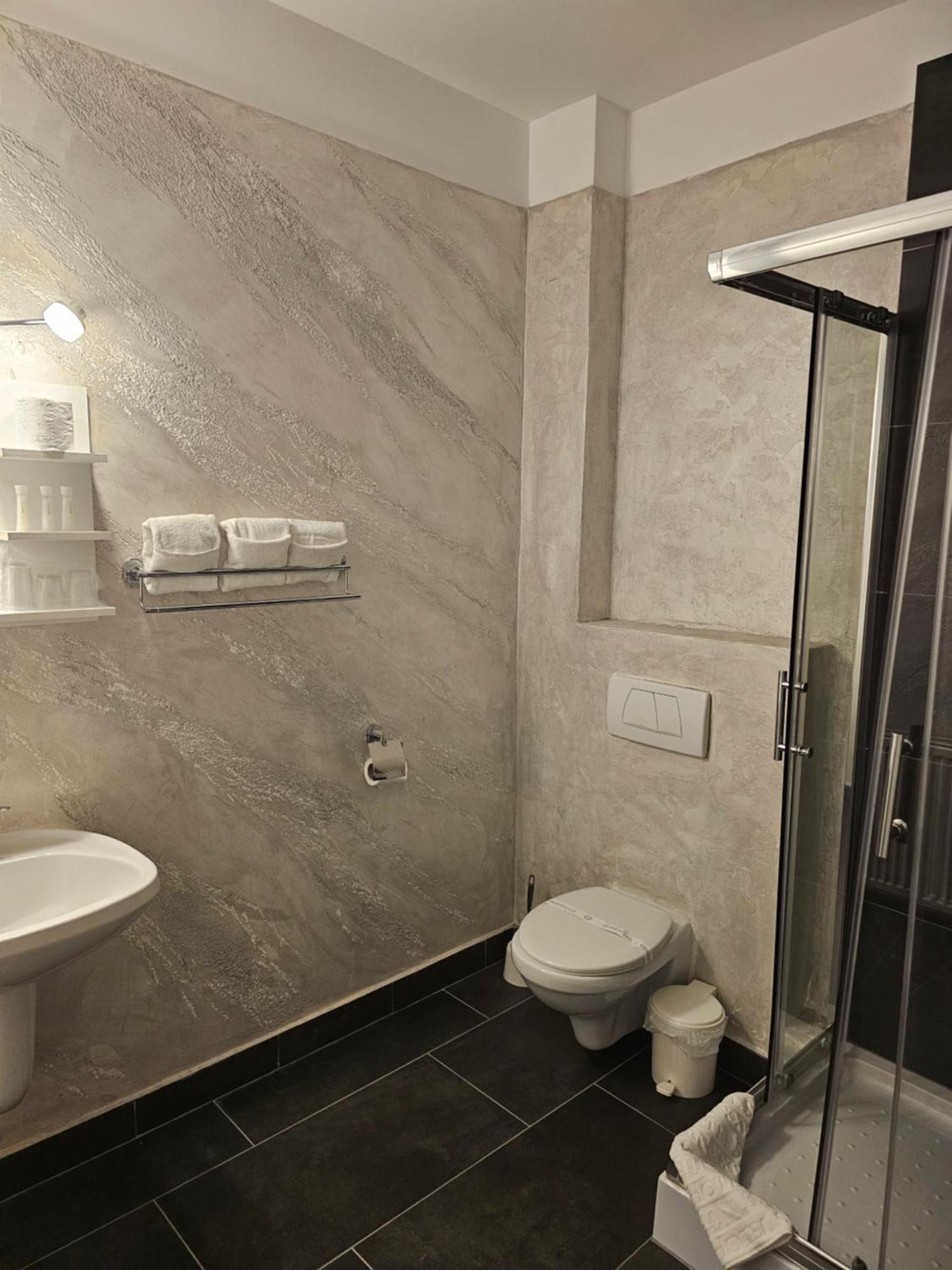 Palas Boutique Сигишоара Номер фото